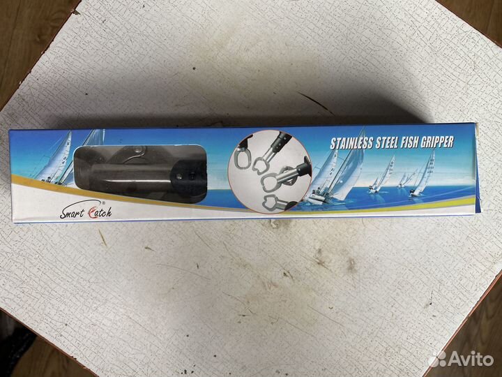 Захват для рыбы Lip Grip с весами в рукоятке