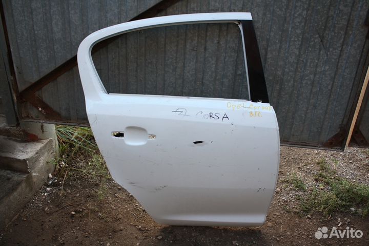 Opel Corsa D Дверь задняя правая