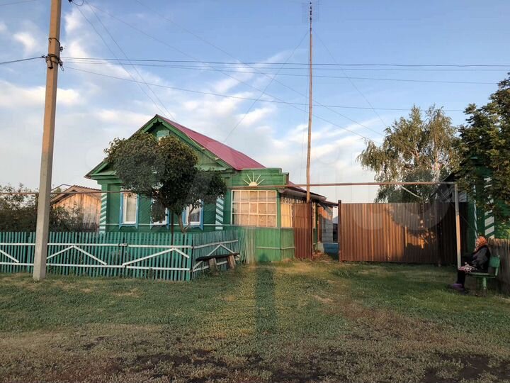 Дом 58 м² на участке 37 сот.