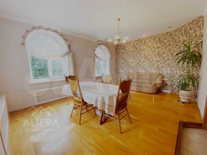 Коттедж 136 м² на участке 5,8 сот.