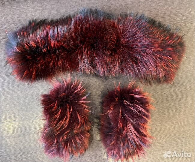 Воротник и манжеты из енота