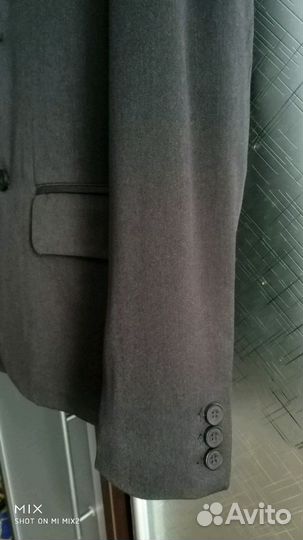 Пиджак подростковый новый