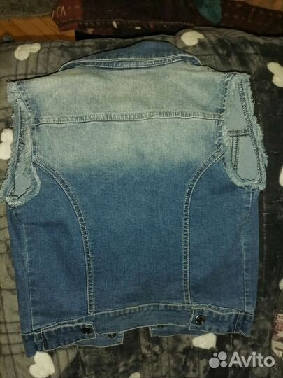 Жилетка на мальчика