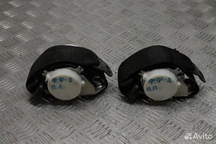 Ремень безопасности передний правый Ford Focus 2