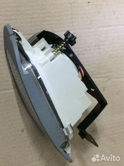 Противотуманная фара левая Дэу Нексия N100