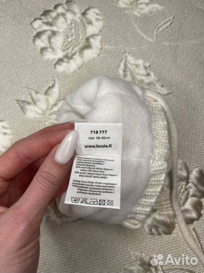 Зимняя шапка lassie