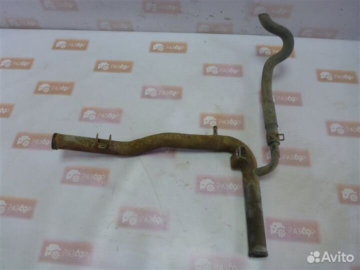 Патрубок системы охлаждения Mitsubishi Lancer CS1A