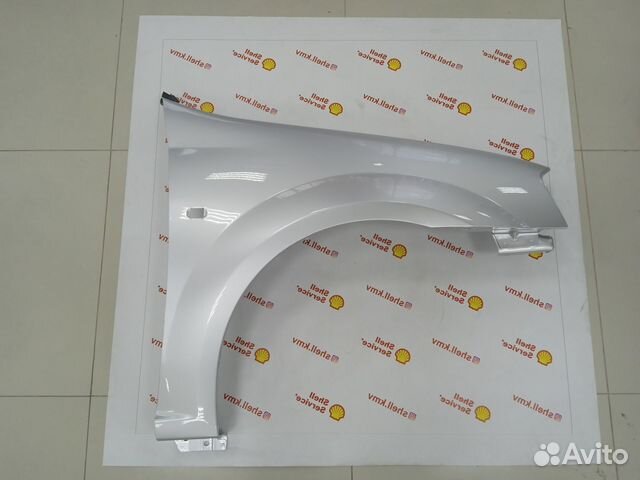 Правое крыло LADA Largus