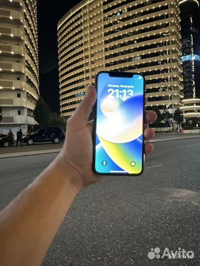iPhone 11 Pro, 64 ГБ