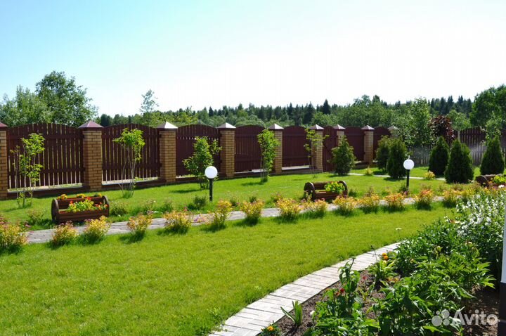 Газоны, дорожки