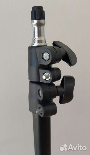 Штатив универсальный 2 м новый