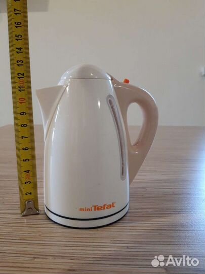 Игрушка чайник tefal