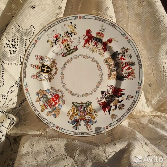 Тарелка фарфор декоративная Великобритания гербы