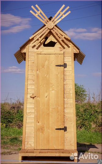 Дачный туалет деревянный