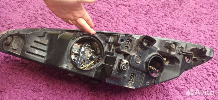 Фара peugeot 308