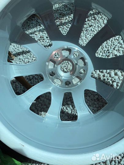 Диски Range Rover Sport r20