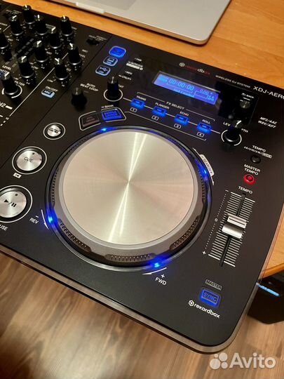 Dj контроллер Pioneer XDJ Aero