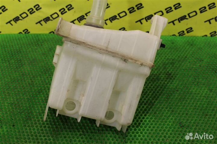 Бачок омывателя Toyota Ipsum ACM21 2azfe