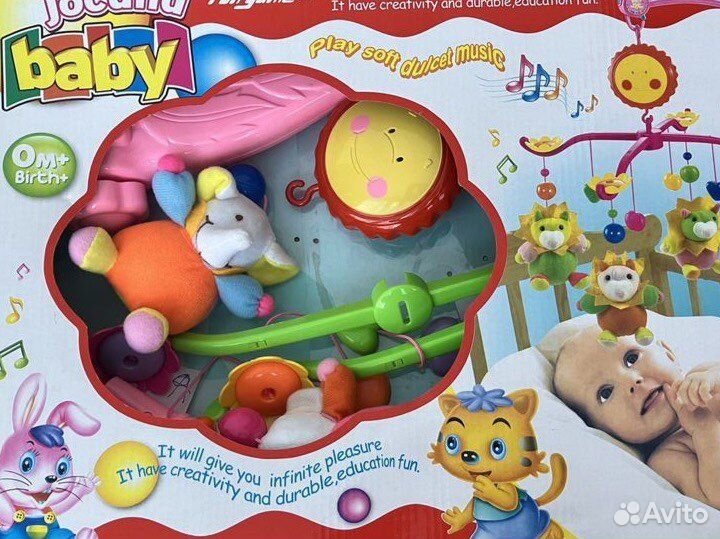 Музыкальный мобиль на кроватку