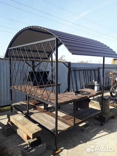 Казан мангал зона с крышей