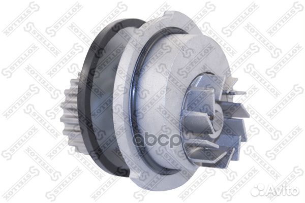 Помпа daewoo nexia lanos 1.5 1.6 16v 95 Stellox