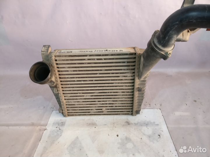 Ауди Q7 2005-2015 Радиатор интеркулера