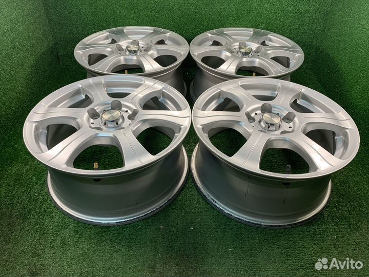 R16 Weds Ravrion 5x114.3 6.5JJ ET+48 цо73,1мм