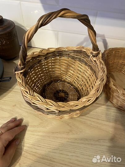 Корзина плетеная