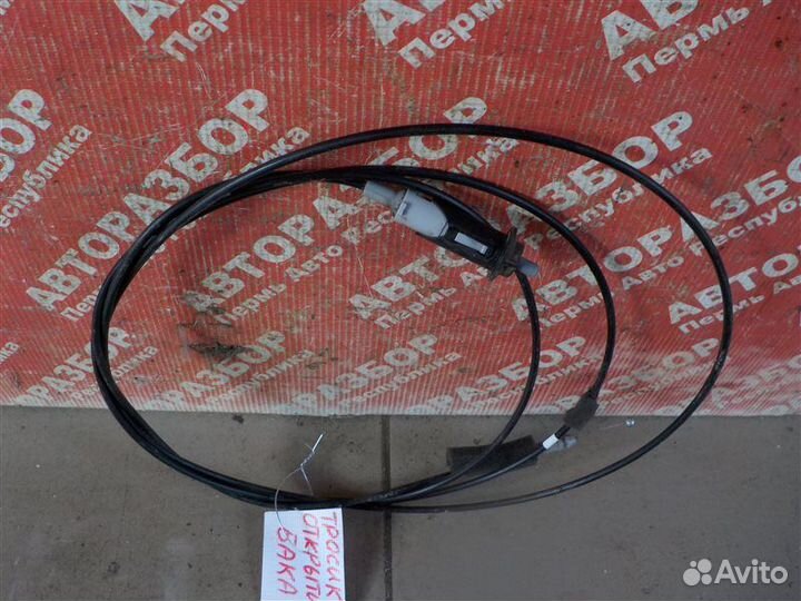 Трос лючка бензобака Toyota Corolla ADE150 1zrfe