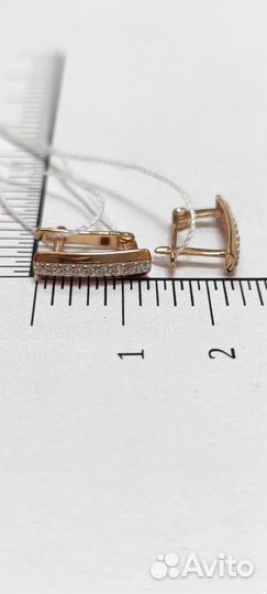 Золотые серьги