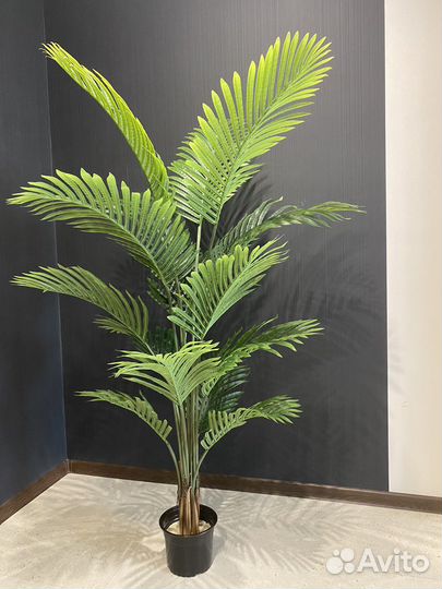 Искусственное дерево пальма