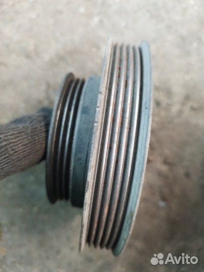 Шкив коленвала Nissan Cube