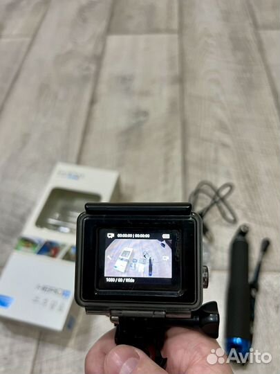 GoPro hero + LCD