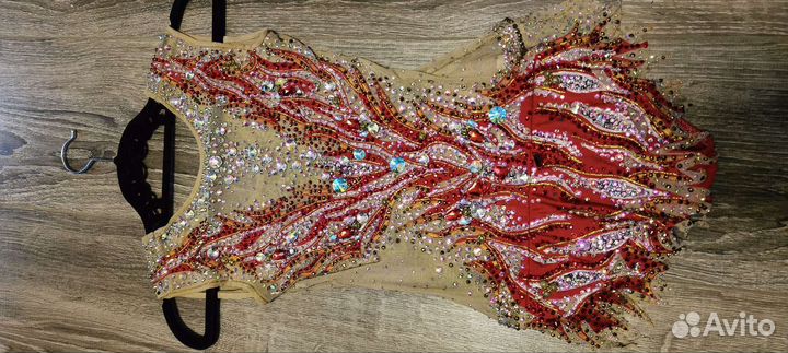 Купальник для худ. гимнастики красный