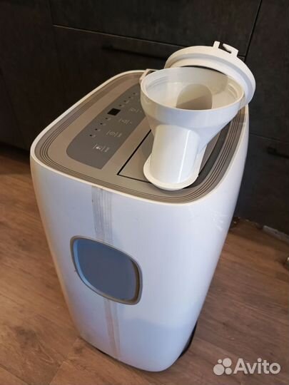 Кондиционер мобильный Electrolux eacm-13 CL/N3