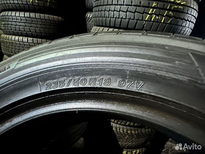 Yokohama BluEarth-XT AE61 235/50 R18 97V