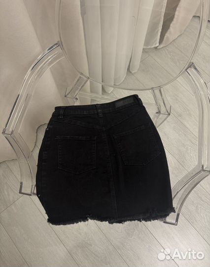 Юбка джинсовая в металлических заклепках