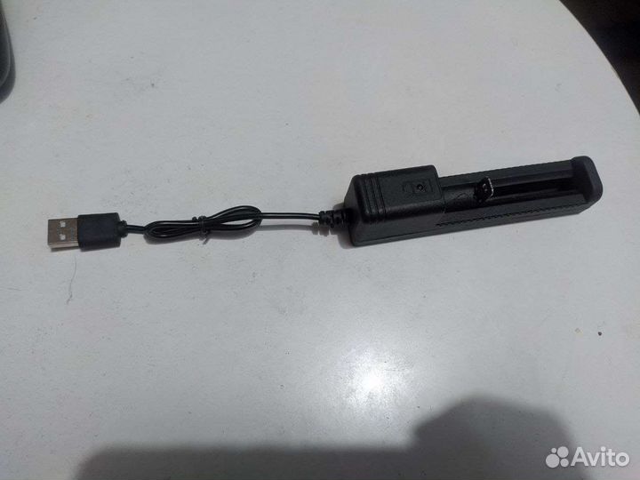 Зарядка для аккумулятора