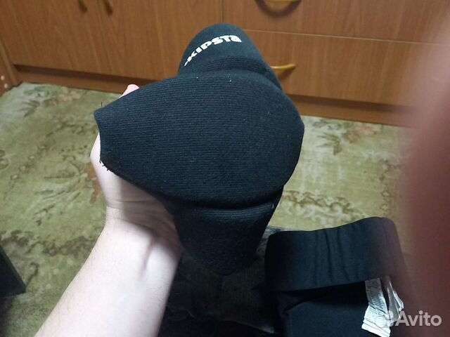 Наколенники