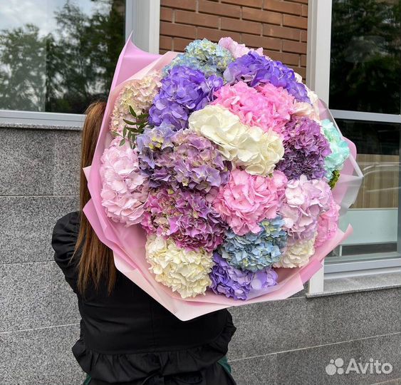 Букет в коробке. Любой бюджет. Свежие цветы