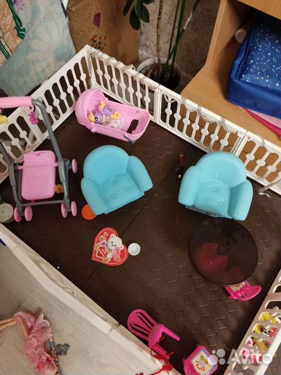 Домик кукольный