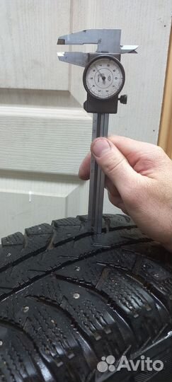 Bridgestone Ice Cruiser 7000 225/65 R17 106T