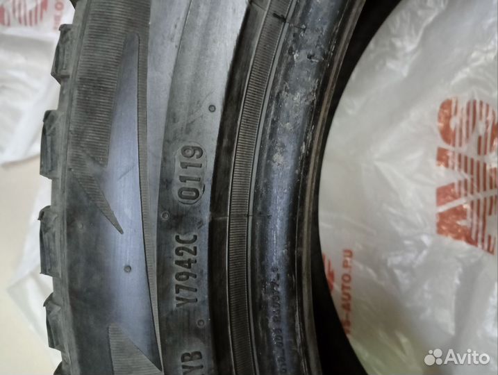 Pirelli Ice Zero 2 225/50 R18