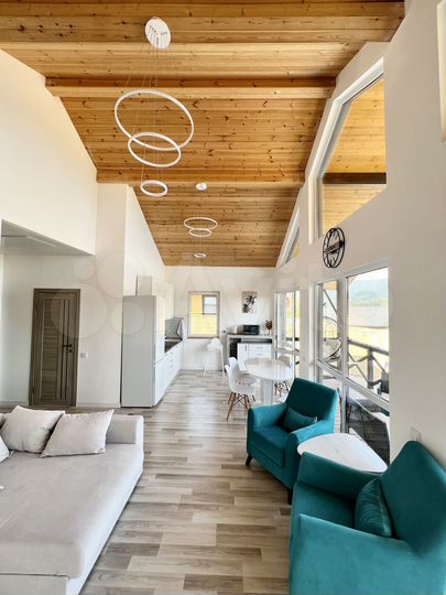 Дом 78 м² на участке 4 сот.