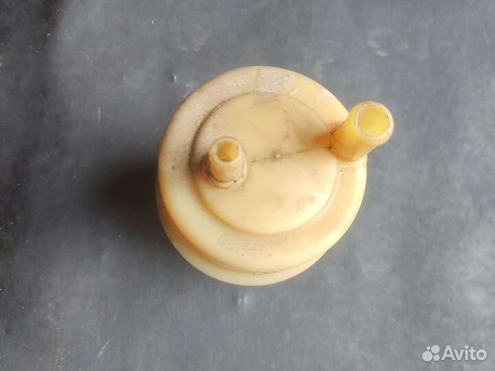 Бачок гура Daewoo Nexia