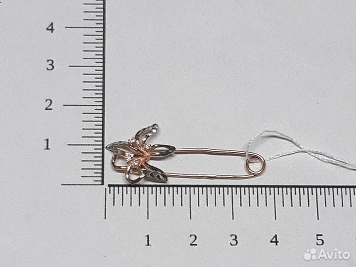 Золотая брошь