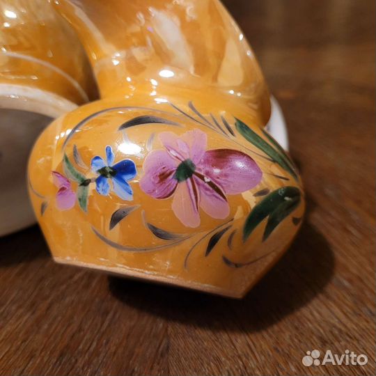 Салатник и молочник Красный фарфорист с.Грузино