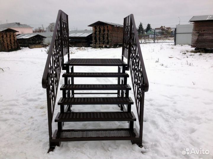 Крыльцо приставное