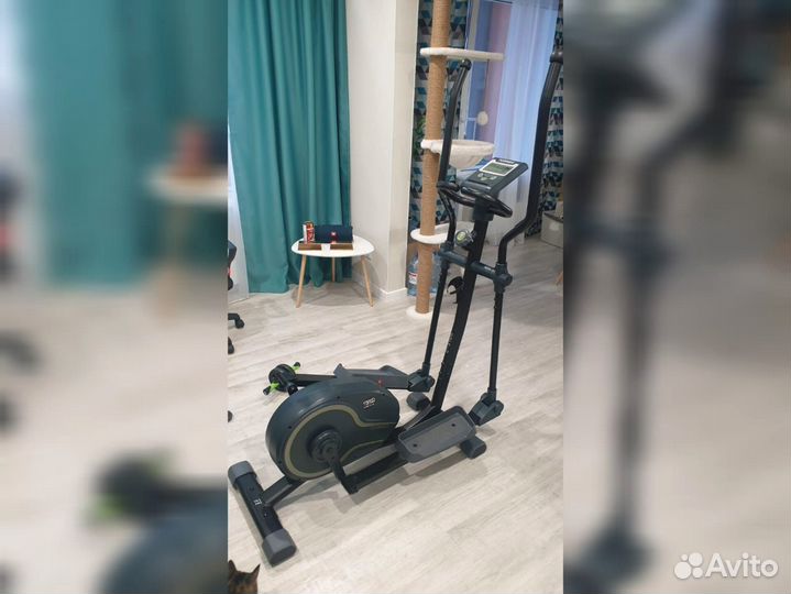 Эллиптический тренажер Torneo Festa Аренда