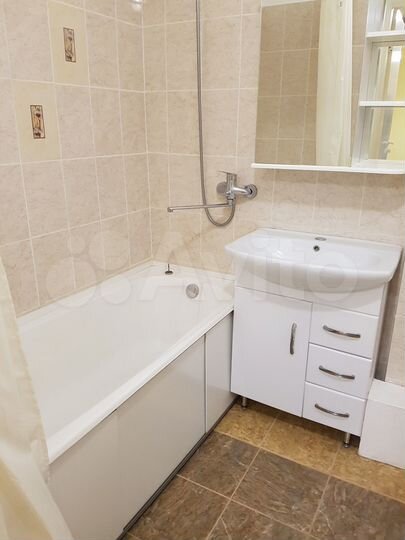 1-к. квартира, 50 м², 3/5 эт.